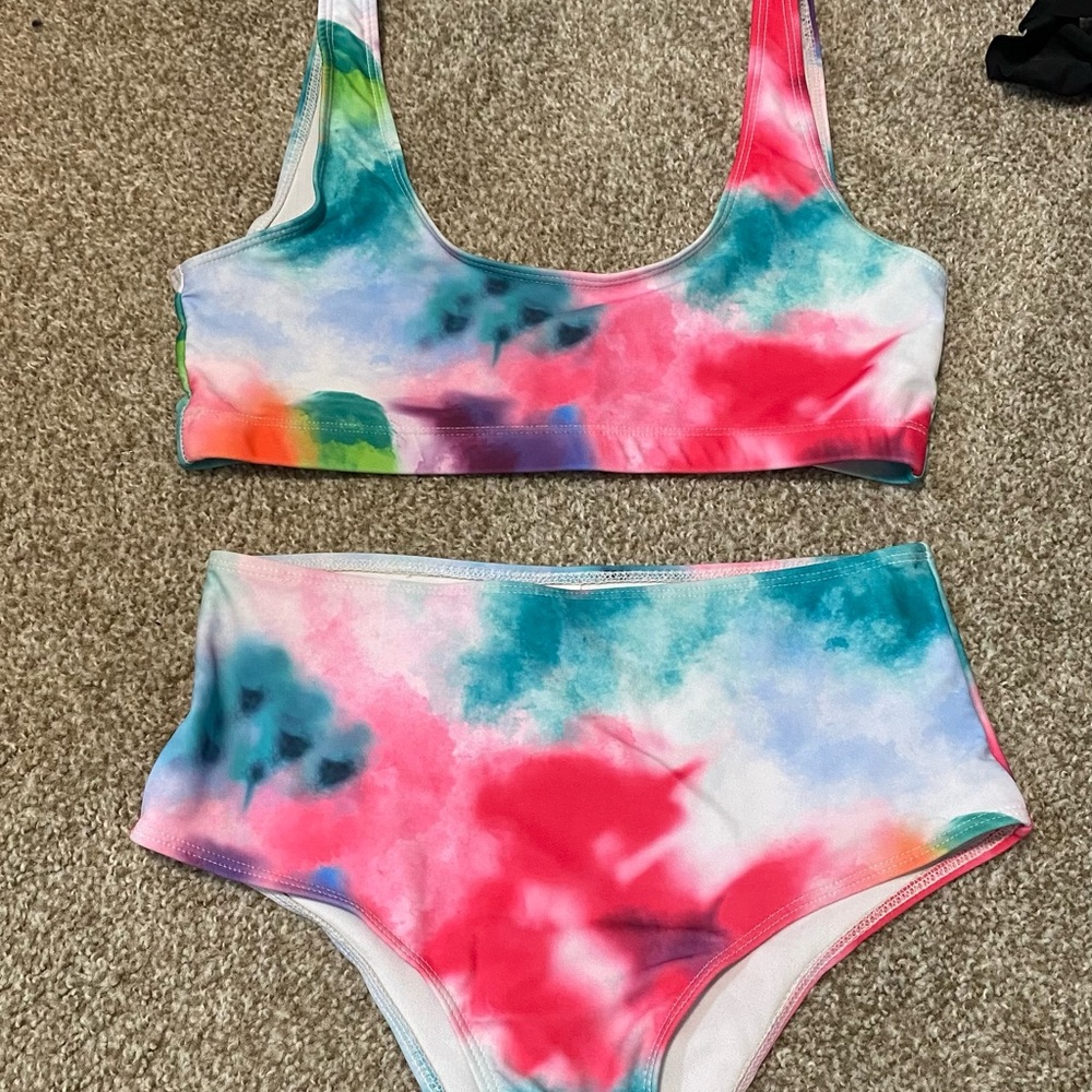 High waisted bikini